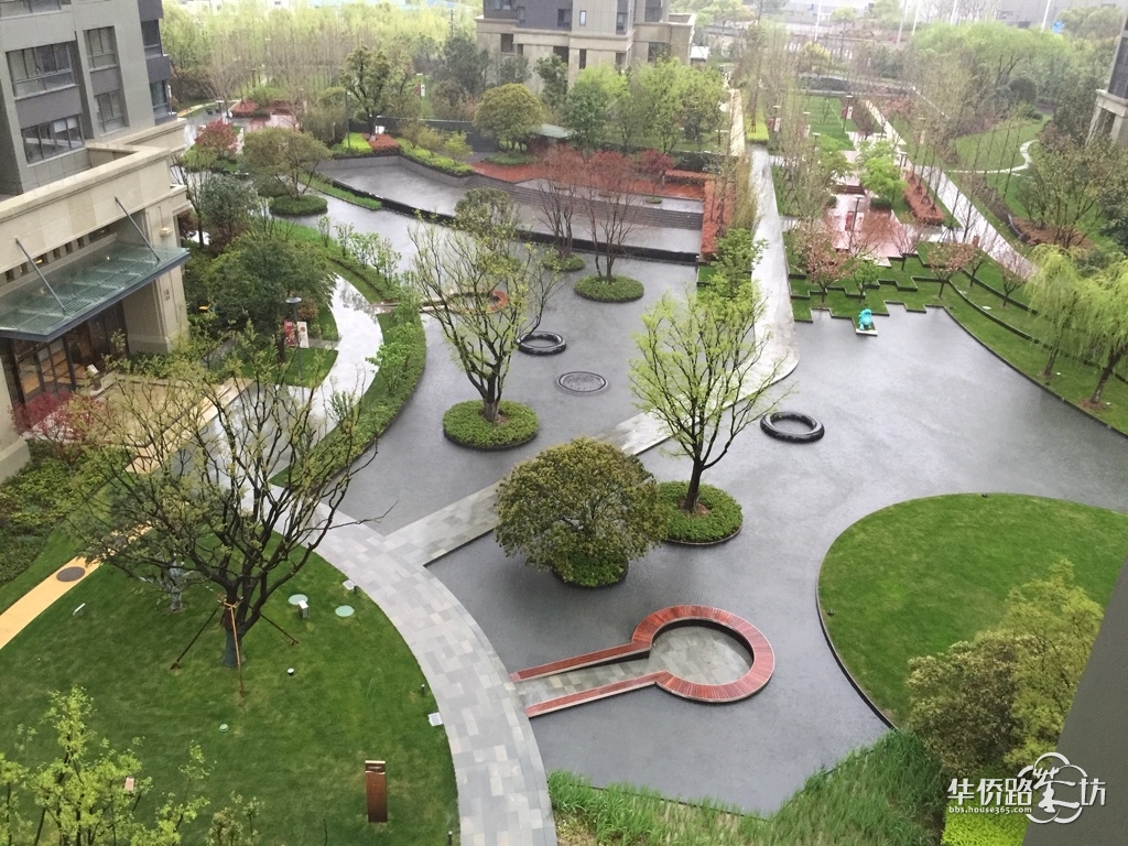 雨中江湾_(R)仁恒江湾城