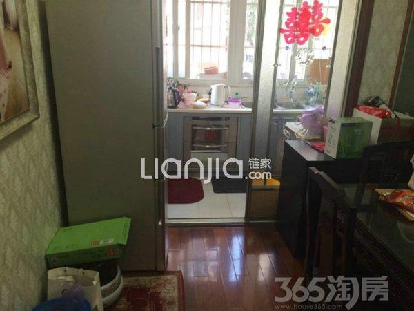 免税 二楼东边户 中式豪装 不临街 双学区_南京鼓楼区裕华新村二手房
