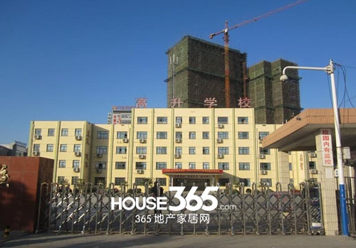 梓晨公馆配套图