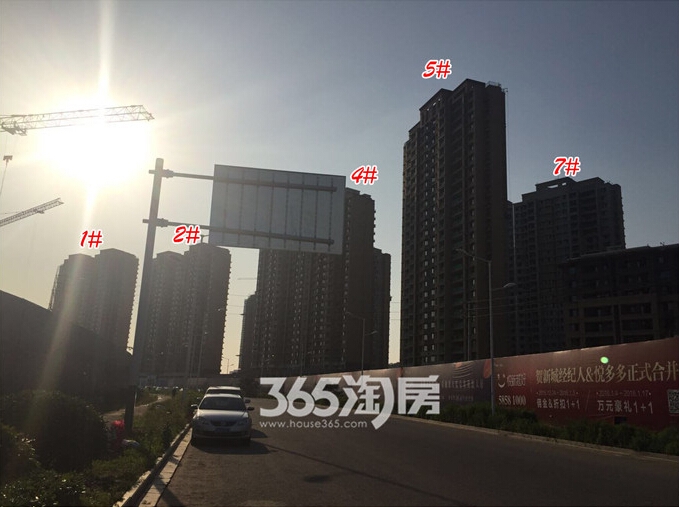 新城香悦澜山在建楼栋实景图（5.20）