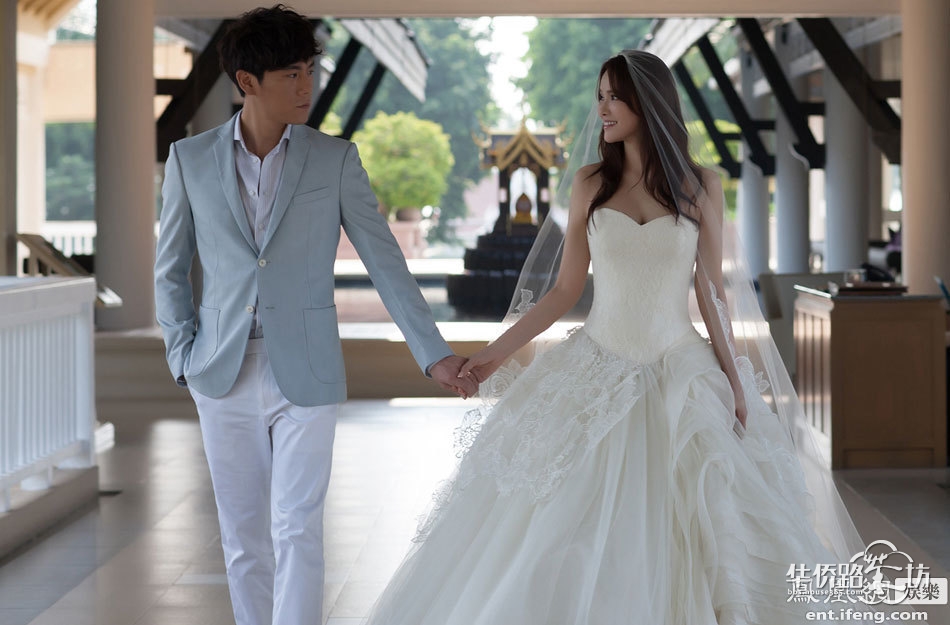 秦昊伊能静婚纱照曝光 浪漫唯美幸福满溢